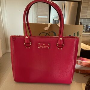 I sell many bags pre-owned as new. Many brands.